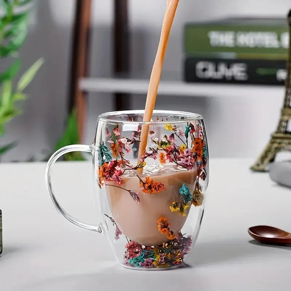 Mug à Double Paroi avec Fleurs Séchées – Élégance et Originalité