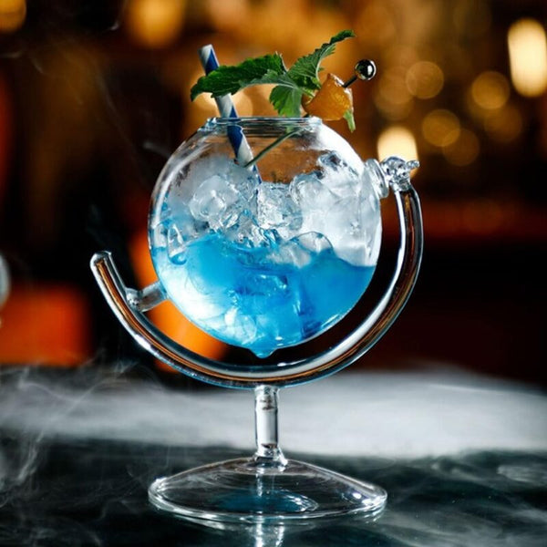Verre à Cocktail en Forme de Globe – Élégance et Originalité
