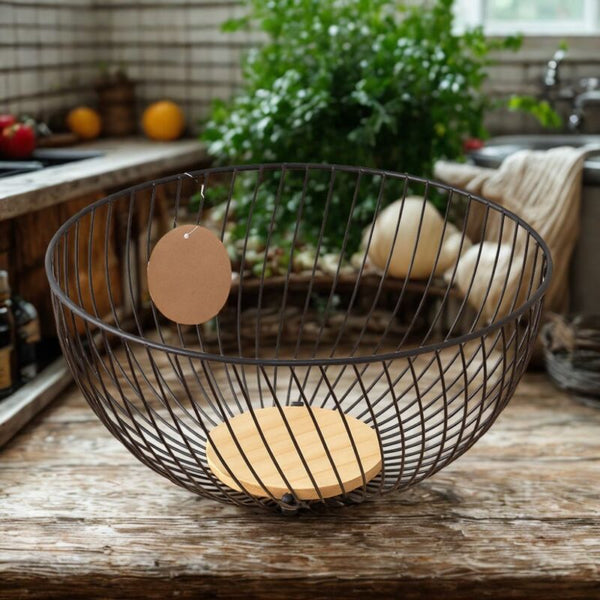Corbeille à Fruits Noire – Design Filaire & Fond Bois 25 x 10 cm